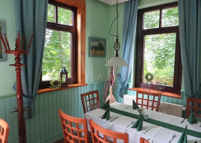 Rhodaer Grund Hotel 3*